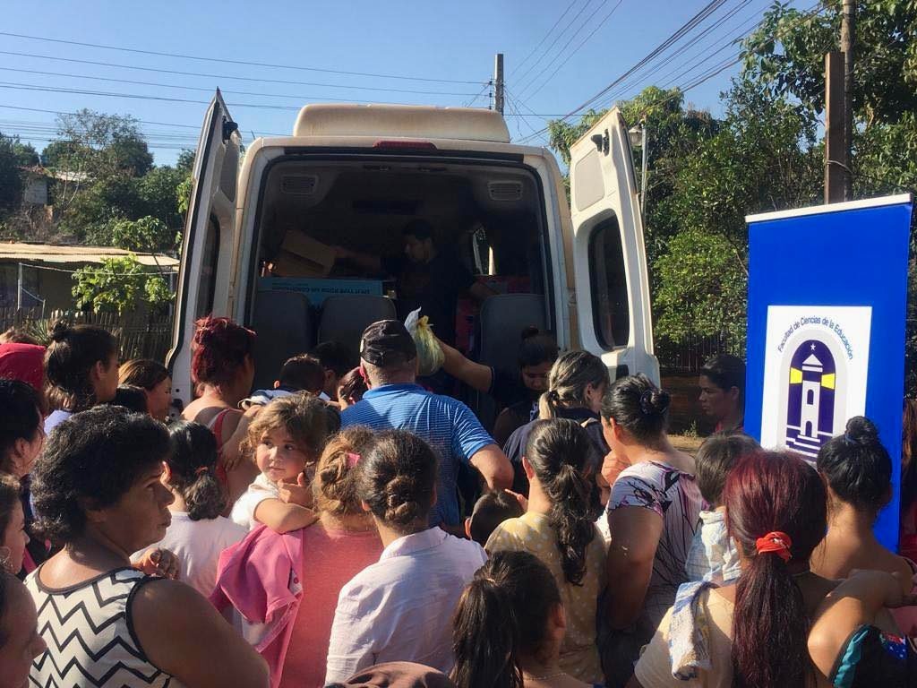 UPE entrega donaciones a Hogar las Tias y familias del barrio Maria Auxiliadora